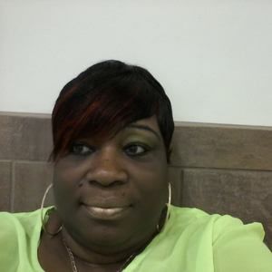 Meet your Posher, Pauline